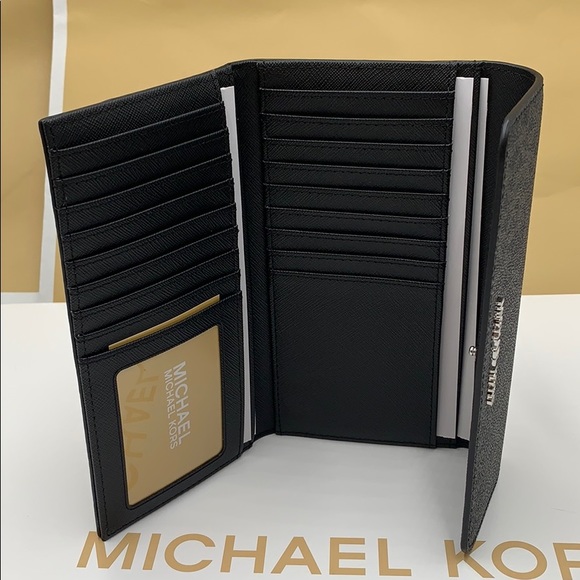 MICHAEL KORS JET SET TRAVEL LG TRIFOLD BLACK - Picture 8 of 16